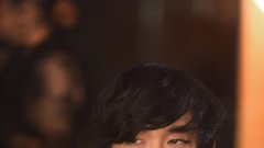 
                                                         Model Brian Metcalf se vrača k The Bureau za teden mode v Los Angelesu