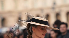 
                                                         ELLE Ekskluzivno: Favoriti z modnih brvi za jesen/zimo 26-27 - sezona skozi oči ekipe Paris Runway Official