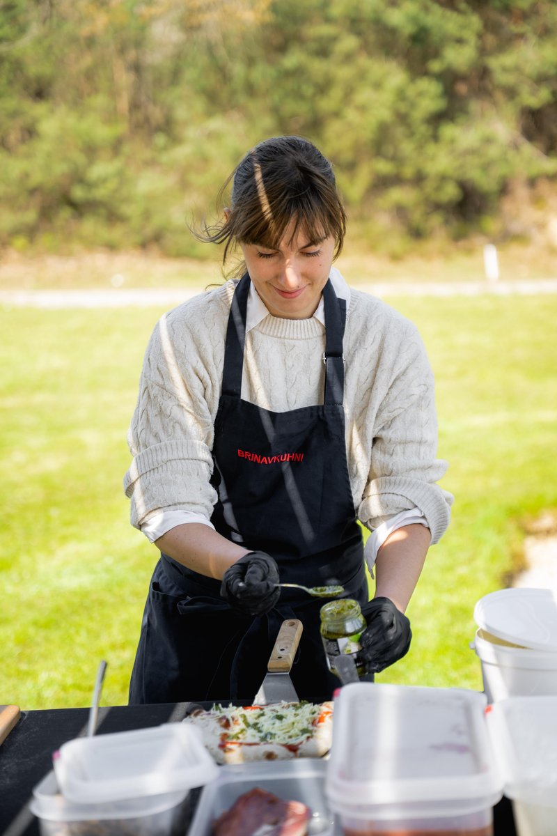 Tako bodo videti naše terase, balkoni in vrtovi to sezono! (trendi za 2026)