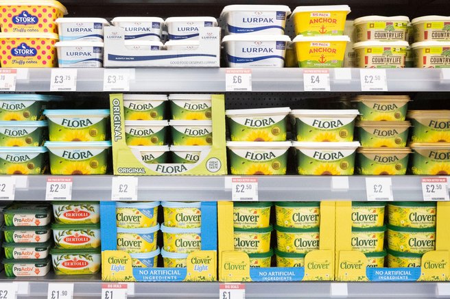 Testirali 30 znamk masla: Ti 2 na testu pogrnili, med njimi tudi ekološka znamka