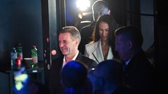 Tina Gaber Golob in Robert Golob volitve Cvetličarna