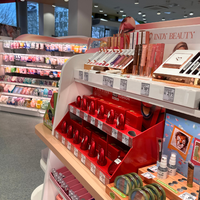 Revolucja v trgovinah dm! Na police prišel izdelek znane Slovenke, kakršnega še ni bilo