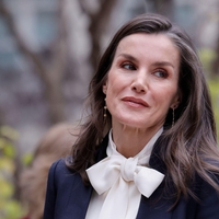 Vsaka ženska s stilom bi morala poznati to kombinacijo, ki ustvari popolno postavo: to je pomladni hit