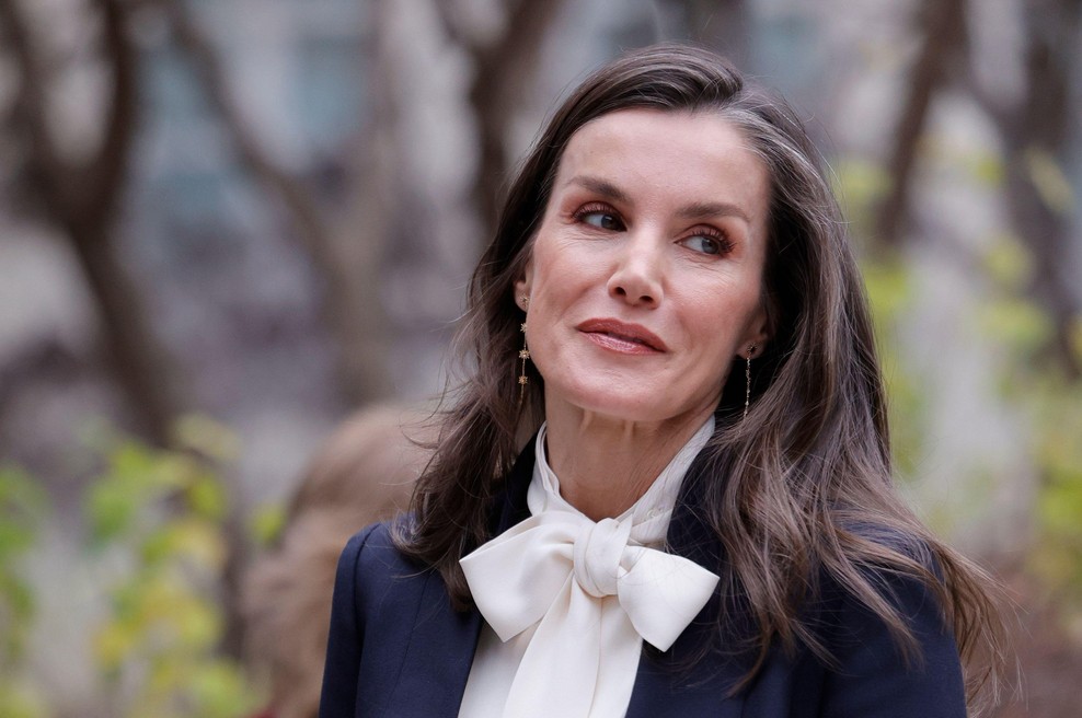 Vsaka ženska s stilom bi morala poznati to kombinacijo, ki ustvari popolno postavo: to je pomladni hit (foto: Profimedia)