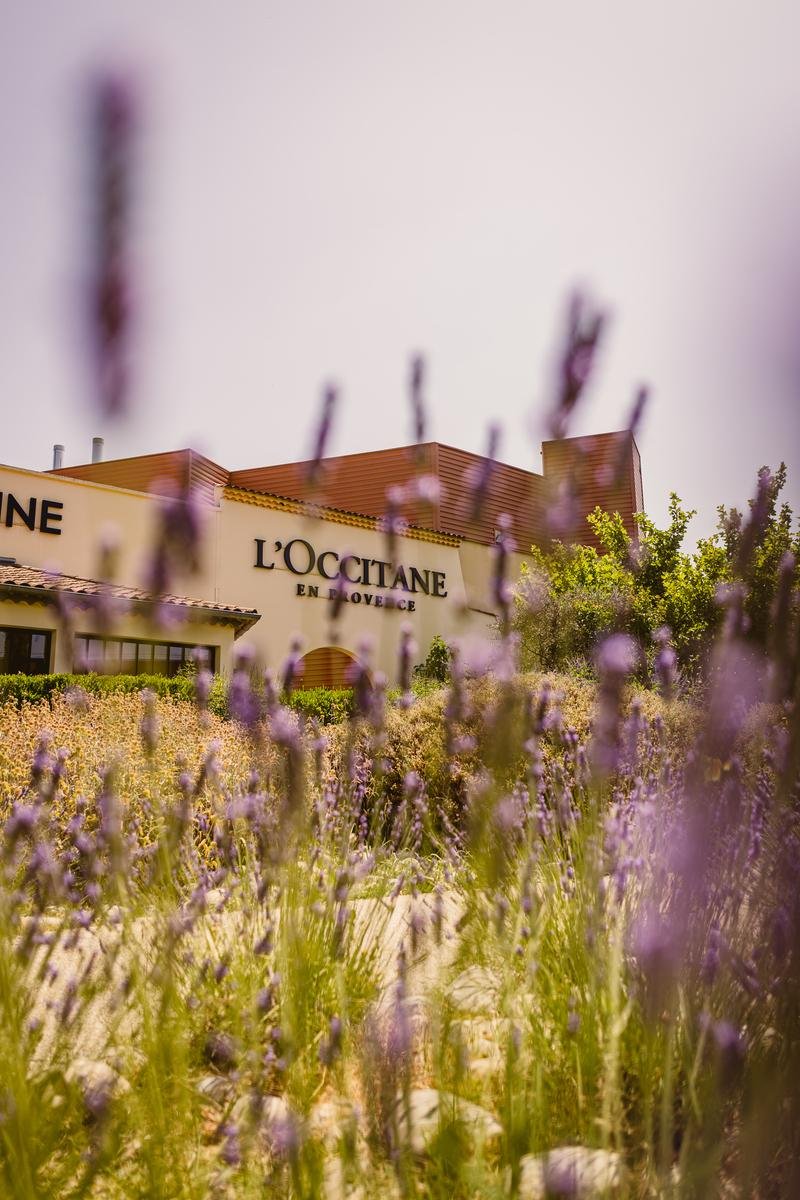 L'OCCITANE en Provence praznuje 50 let in razkriva globalno preobrazbo svoje ikonične lepotne hiše