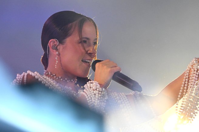 Nina Pušlar Aria koncert Odiseja obleka