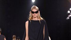 
                                                         Balenciaga pomlad 2026