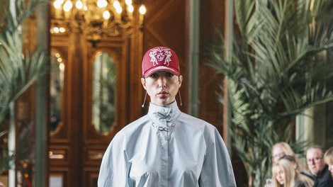 IZSEL Shoes with MONIE MONIE COLLECTION jewelry & FRAU SCHMETTERLING bag & MARK DE BELLEROY hat