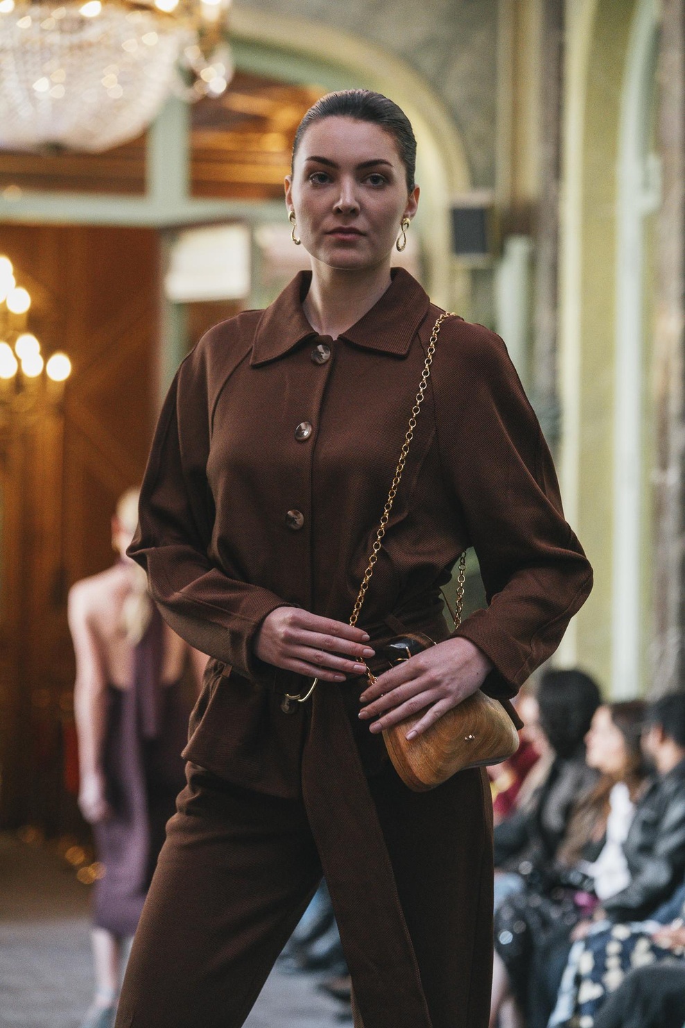 MONIE MONIE COLLECTION Jewelry With MINUZZA Bag