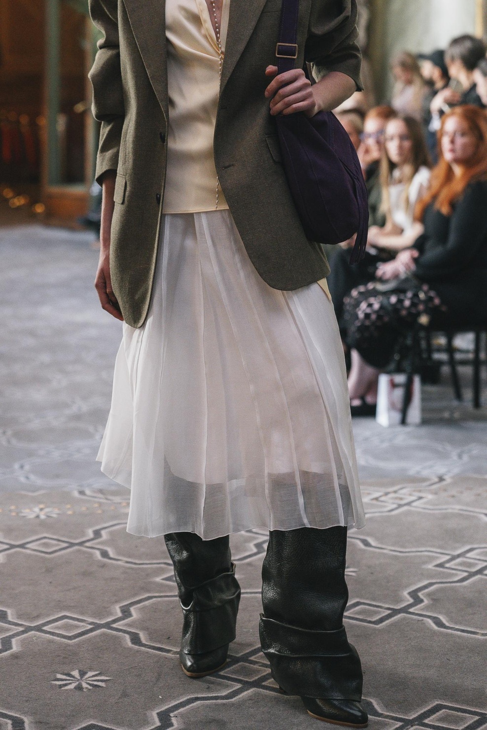 NINA B.Shoes With KHELMAN STUDIO Bag & TANIA CLARIE AUSTRALIA Jewelry