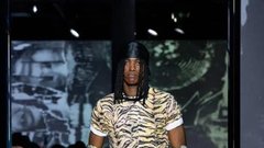 
                                                         Moda kot ogledalo. Answear odpira sezono SS26 z lastno modno revijo (GALERIJA)