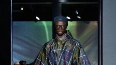 
                                                         Moda kot ogledalo. Answear odpira sezono SS26 z lastno modno revijo (GALERIJA)