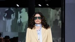 
                                                         Moda kot ogledalo. Answear odpira sezono SS26 z lastno modno revijo (GALERIJA)