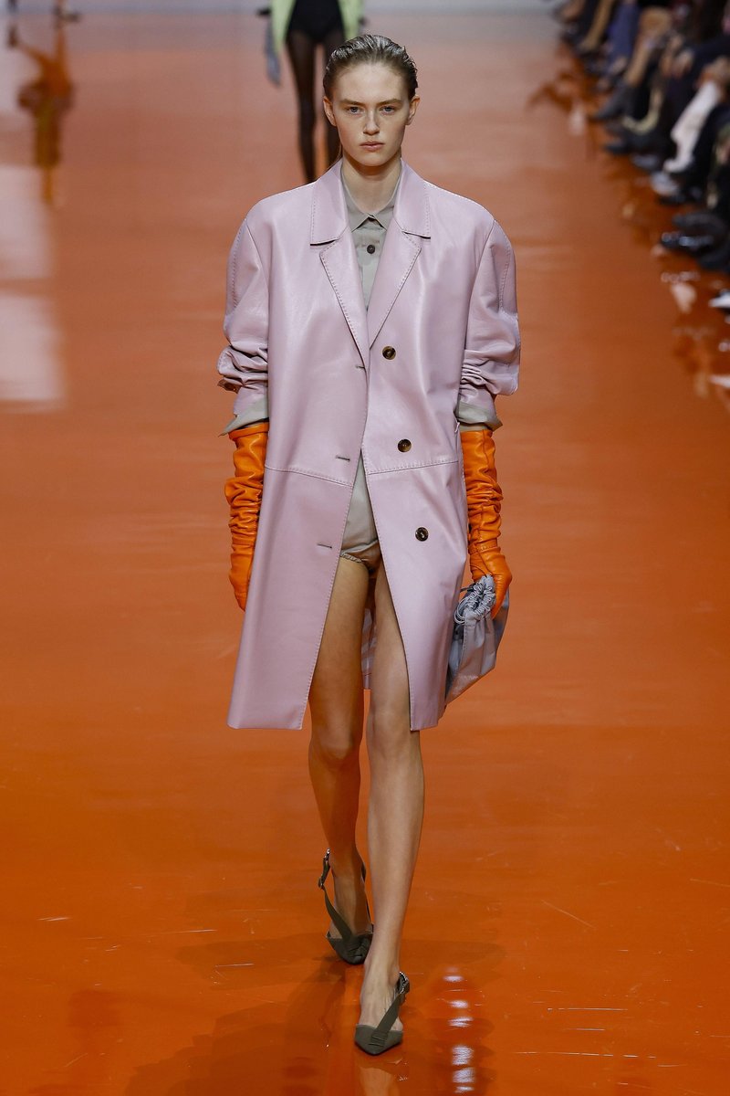 Od Prade do Zare: ta model torbice je najbolj vroč dodatek sezone!