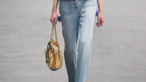 Od Prade do Zare: ta model torbice je najbolj vroč dodatek sezone!