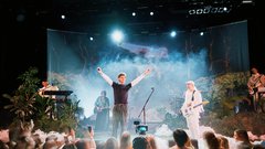 
                                                         Urban Koritnik (Jet Black Diamonds)