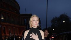 Cate Blanchett popek obleka