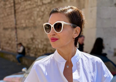 To je popolna poletna obleka, ki jo lahko kombinirate s petkami ali supergami