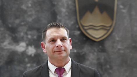 Zoran Stevanović nosi enega najbolj vročih trendov te sezone