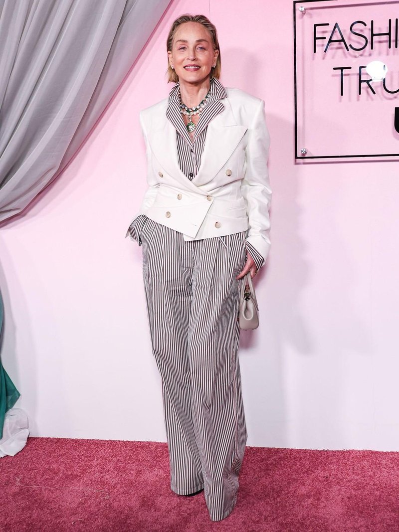 Sharon Stone črtasti komplet