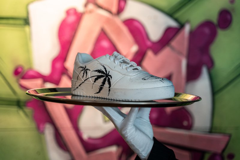 Saj ni res, pa je: ta veriga trgovin, v kateri smo že vsi nakupovali, pri nas praznuje 20 let!