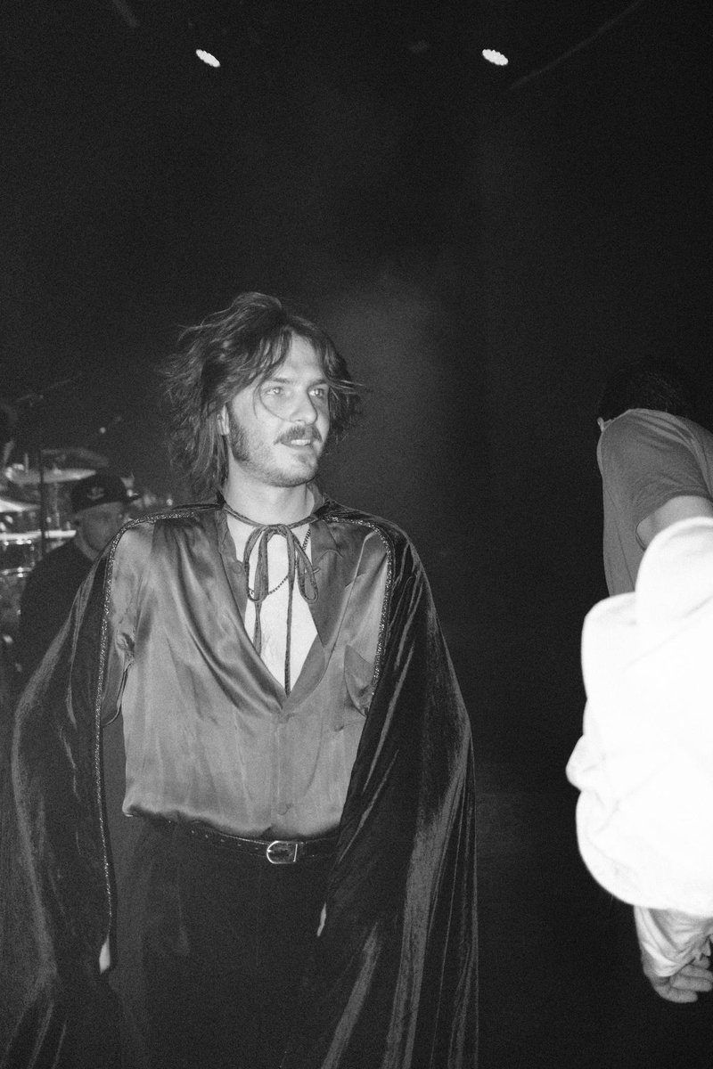 Ekskluzivno: izza kulisja sanjavih kostumov skupine Kokosy v Kinu Šiška, ki so jemali dih!