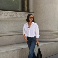 Pozabite na črno, to je najbolj elegantna barva čevljev za pomlad 2026