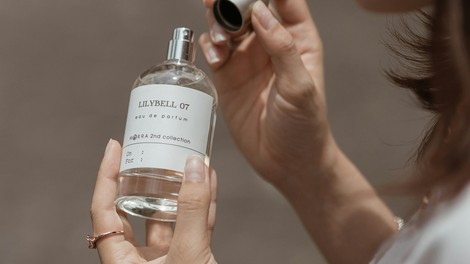 Če imate doma parfum, ki je star več kot 1 leto, morate obvezno preveriti to oznako