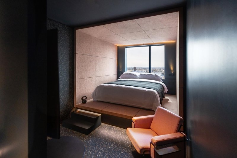 Hotela v Zagrebu, ki ju obožujejo tudi domačini: urbana namestitev, popolna terasa z bazenom in odlična kulinarika