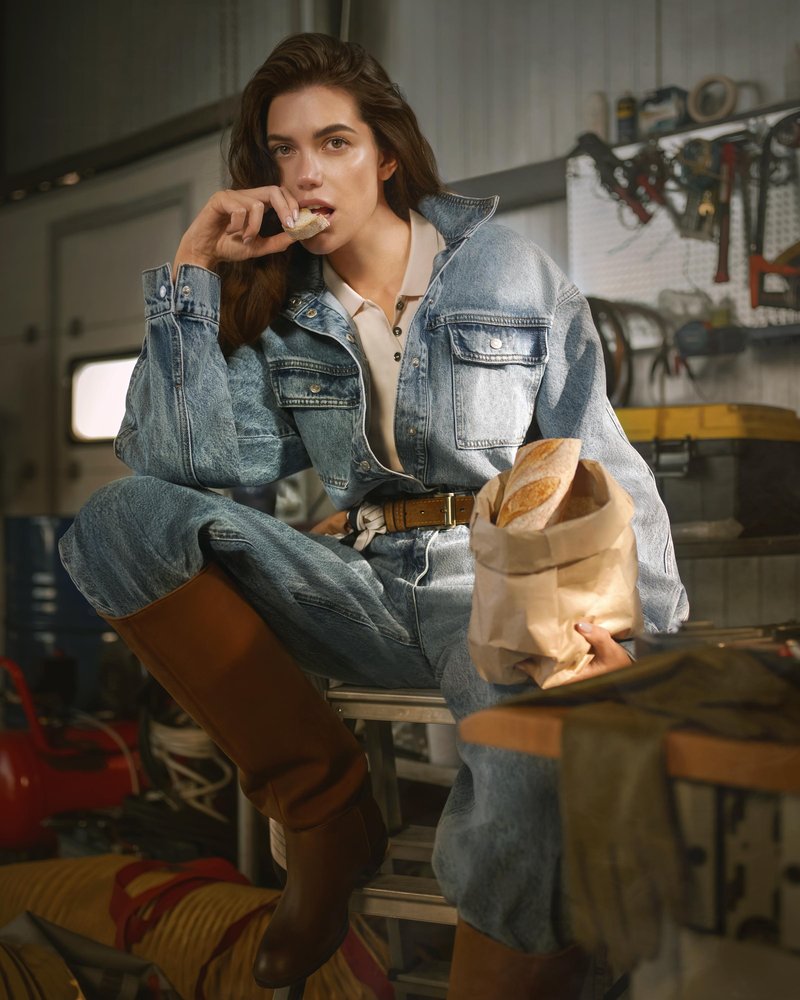 Ksenia Mishina: “Umetna inteligenca lahko posnema vizualno, ne more pa nadomestiti prisotnosti”