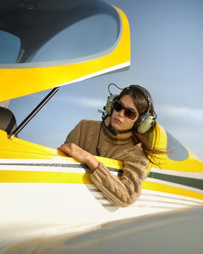 Ksenia Mishina: “Umetna inteligenca lahko posnema vizualno, ne more pa nadomestiti prisotnosti”