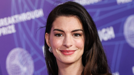 Anne Hathaway