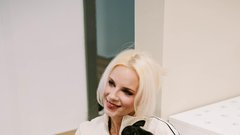 
                                                         khloe kardashian Fabletics šport moda push up nedrček modrček