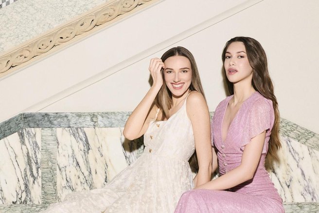 Poletni dogodki so pred vrati: imamo najbolj elegantne in trendi ideje, kaj obuti (vodnik za vsako priložnost!)