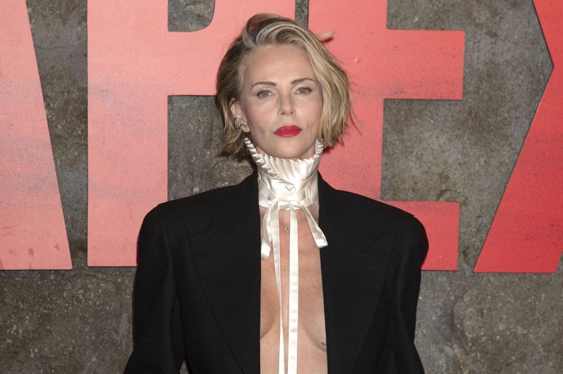 Charlize Theron Dior