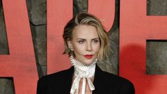 Charlize Theron Dior