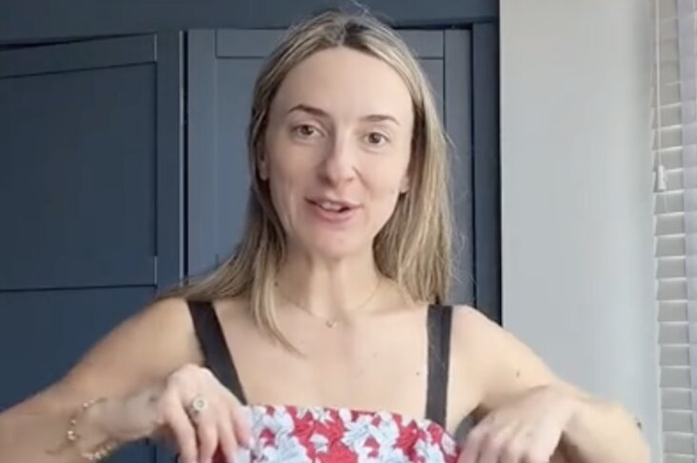 Presenetljiv modni ulov: vsi ostali odprtih ust, ko so videli, kaj je našla za drobiž v second handu (foto: Profimedia)