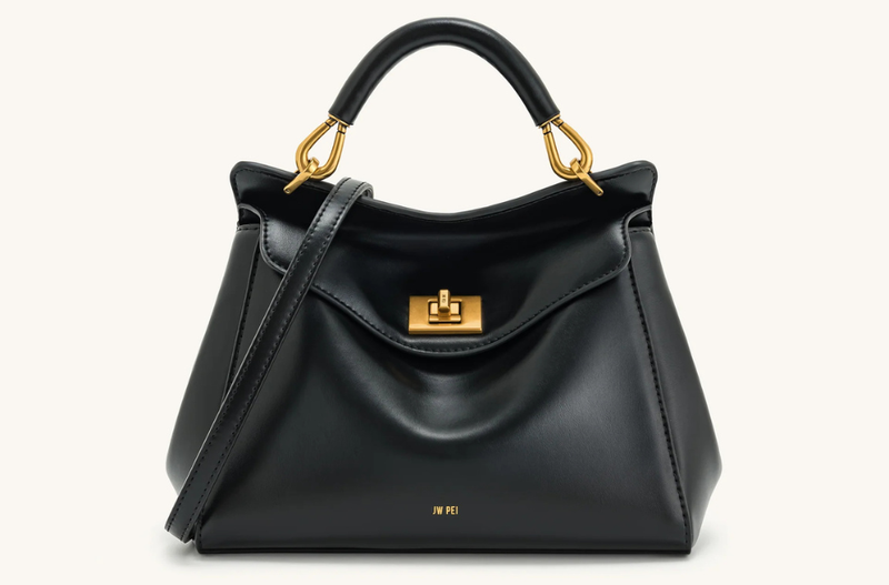 črna torbica znamka JW Pei