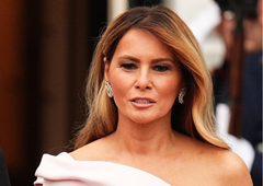 Eleganca brez napake: Melania Trump navdušila v čudoviti kreaciji (vsi govorijo o njenem videzu)