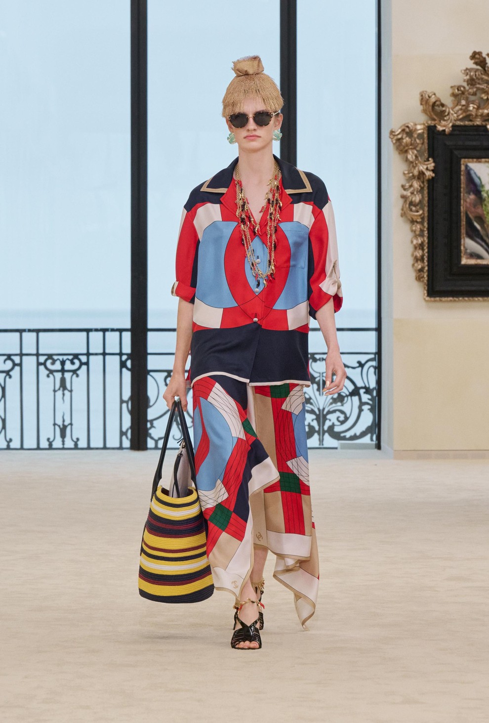 CHANEL Cruise 2026/27: poklon Coco Chanel in njeni modni revoluciji