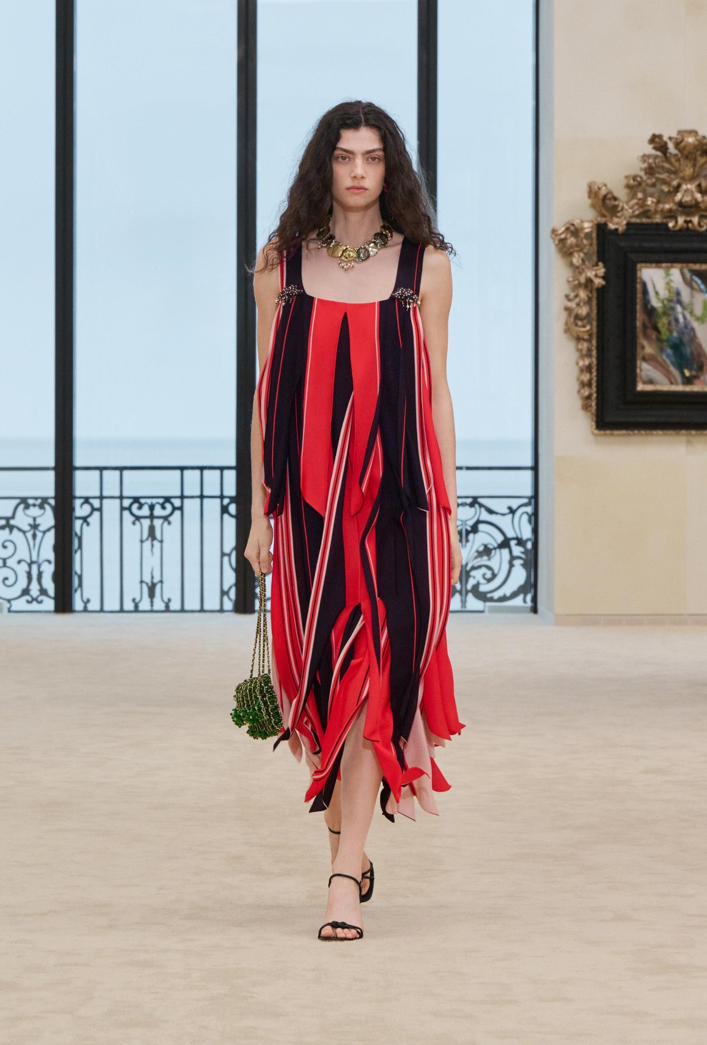 CHANEL Cruise 2026/27: poklon Coco Chanel in njeni modni revoluciji