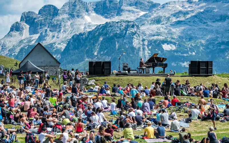 Festivalski vodnik – POLETJE 2026