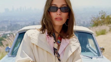 Če želite to poletje osvojiti stil Hailey Bieber, zavijte v Mango