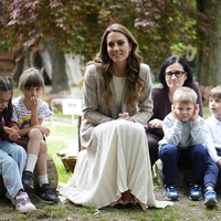 Vsi govorijo o čevljih Kate Middelton. Gre za nepogrešljiv model prihajajoče sezone.