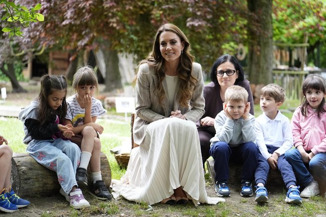 Vsi govorijo o čevljih Kate Middelton: Gre za nepogrešljiv model prihajajoče sezone