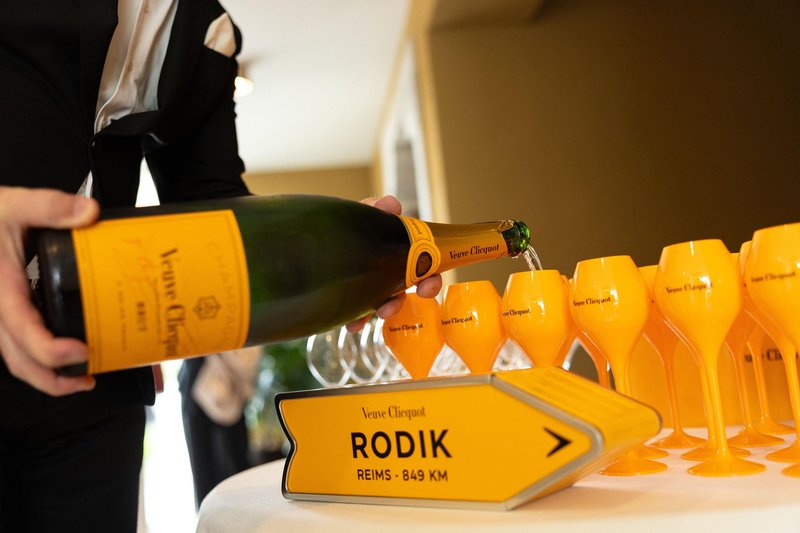 Doživeli smo Solaire Tables v novem hotelu Josefina v Rodiku