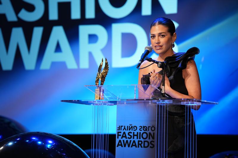 Podeljene Flying Solo Fashion Awards nagrade v ospredje končno postavljajo ustvarjalce, brez katerih moda ne bi obstajala