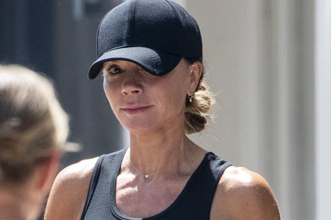 Victoria Beckham svoje ikonične petke zamenjala za te redke superge