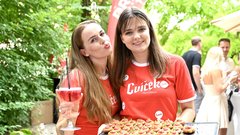 
                                                         Cvicek Spritz Party