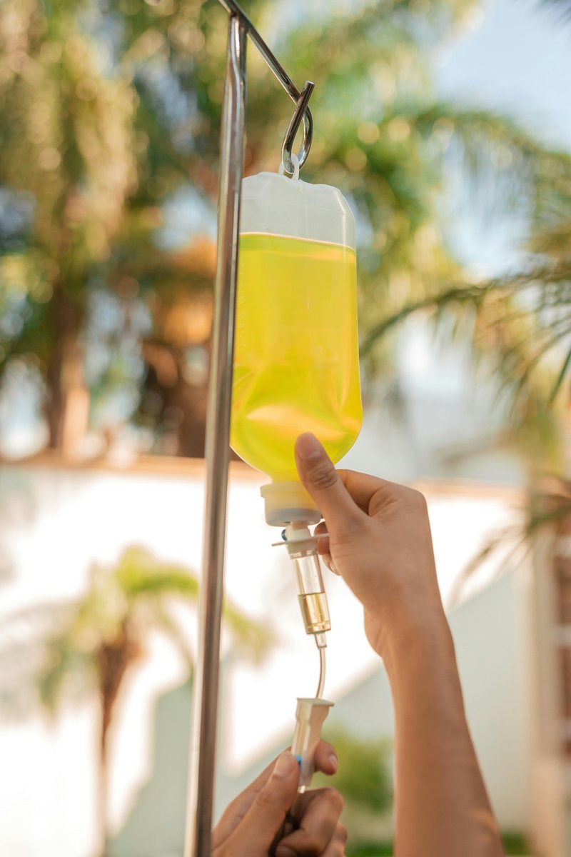 Preizkusili smo vitaminsko infuzijo: zdaj vemo, zakaj je postala najbolj zaželen wellness ritual